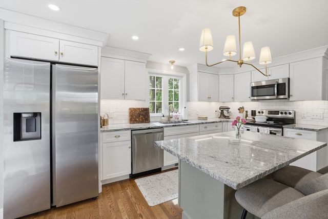 62 Fulton St, Norwood, MA 02062