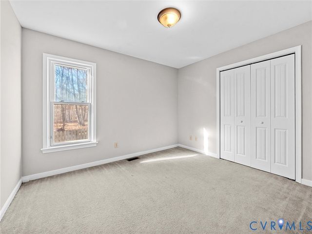 13706 Danbury Dr, Chesterfield, VA 23113