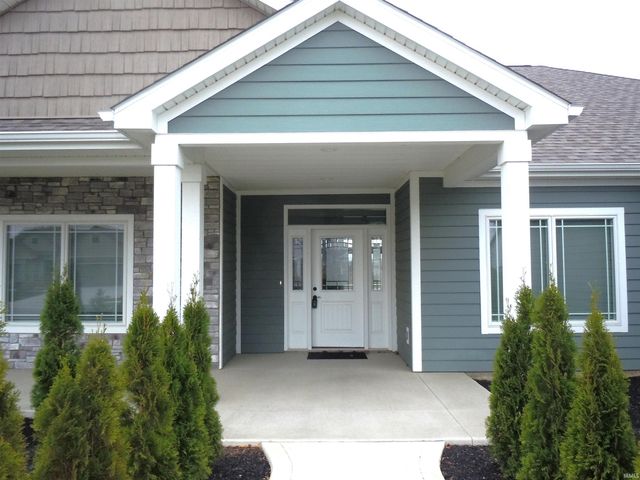 636 Sandringham Pass, Fort Wayne, IN 46845