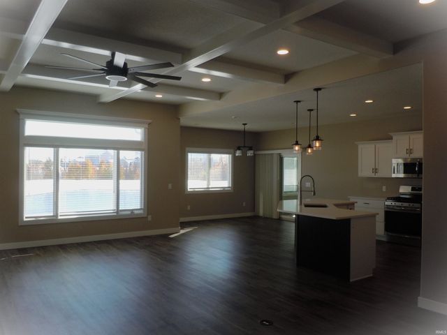 636 Sandringham Pass, Fort Wayne, IN 46845