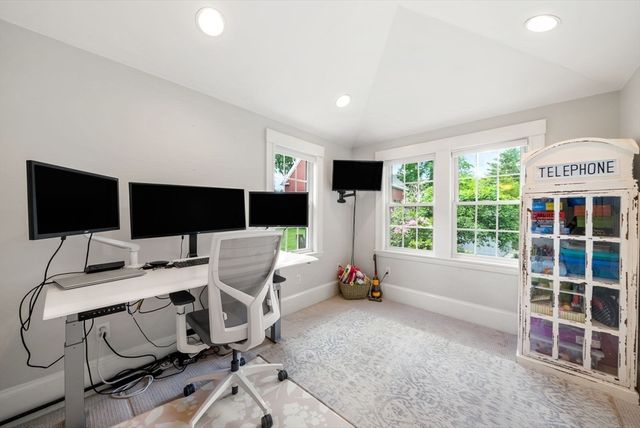 678 Boston Post Road, Weston, MA 02493