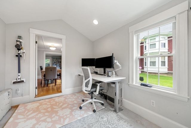 678 Boston Post Road, Weston, MA 02493