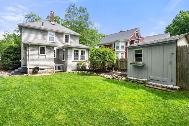 678 Boston Post Road, Weston, MA 02493