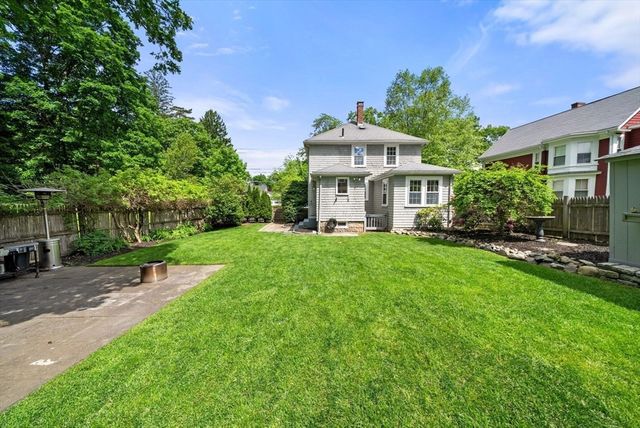 678 Boston Post Road, Weston, MA 02493