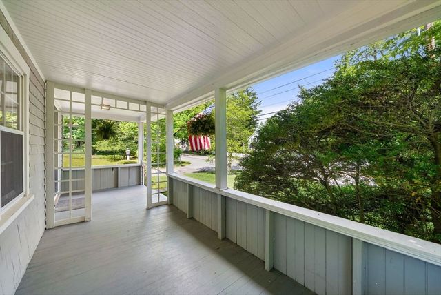 678 Boston Post Road, Weston, MA 02493