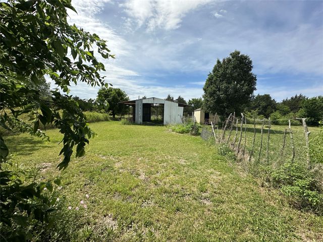 3360 Old Sherman Road, Whitesboro, TX 76273