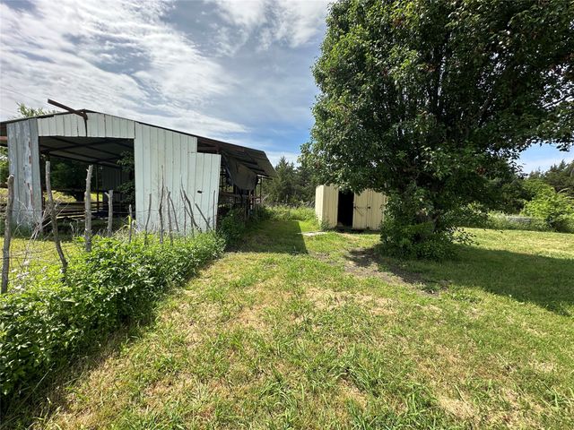 3360 Old Sherman Road, Whitesboro, TX 76273