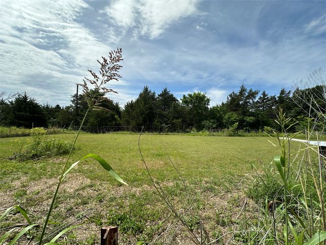 3360 Old Sherman Road, Whitesboro, TX 76273