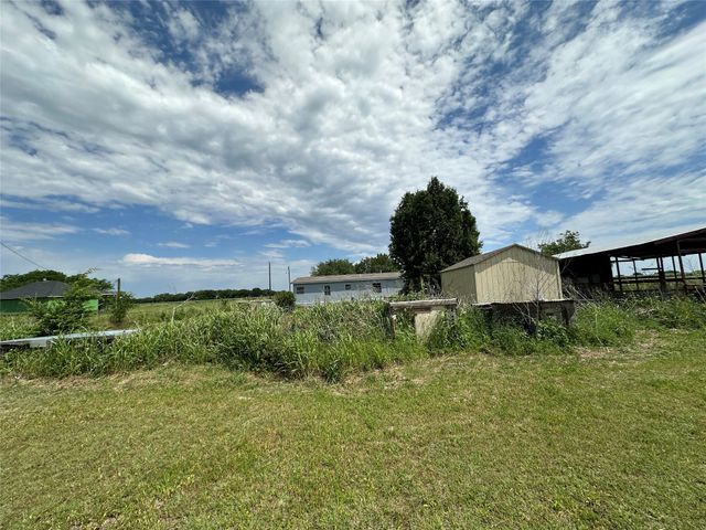 3360 Old Sherman Road, Whitesboro, TX 76273