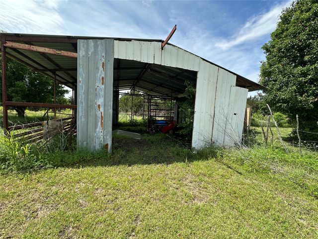 3360 Old Sherman Road, Whitesboro, TX 76273