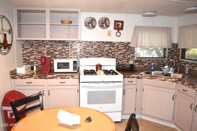 8688 W LUFKIN Drive, Pine, AZ 85544