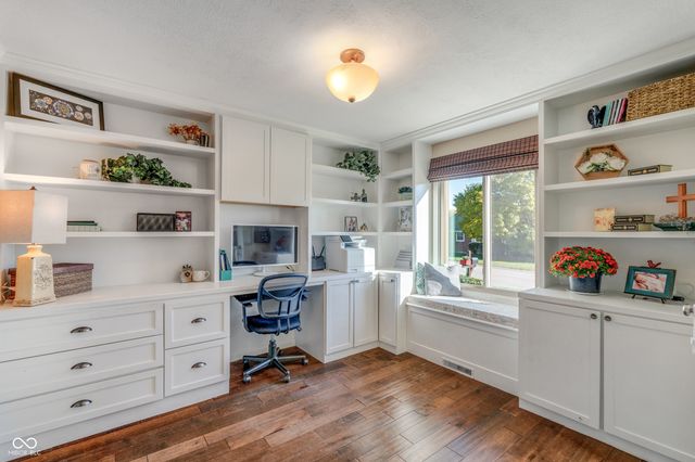 1108 Palo Vista Road, Greenwood, IN 46143