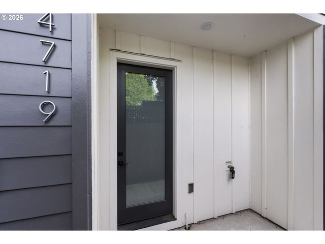 4719 Ne 107TH Ave 10, Portland, OR 97220