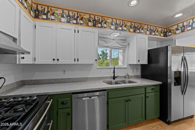 525 El Recreo Court, Wickenburg, AZ 85390