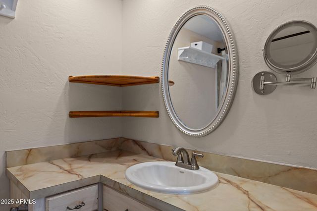 525 El Recreo Court, Wickenburg, AZ 85390