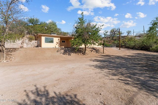525 El Recreo Court, Wickenburg, AZ 85390