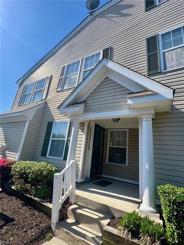 800 Kearney PL, Virginia Beach, VA 23462