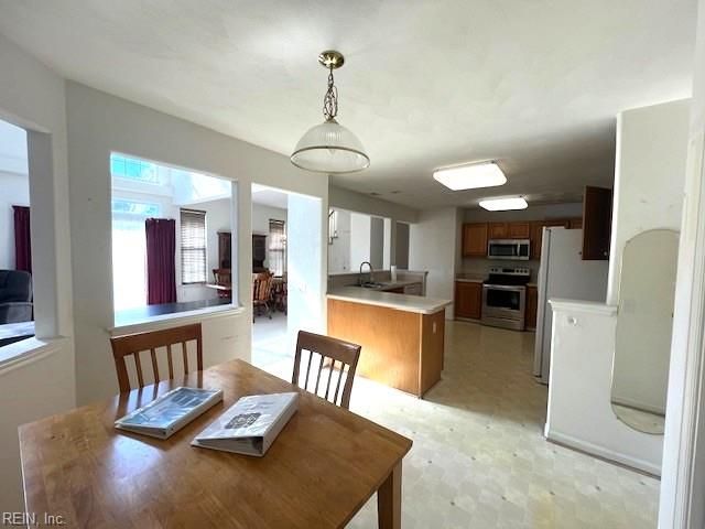 800 Kearney PL, Virginia Beach, VA 23462