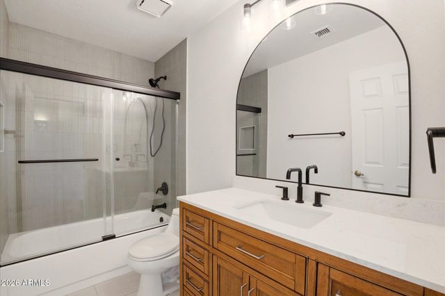 9012 E SUTTON Drive, Scottsdale, AZ 85260