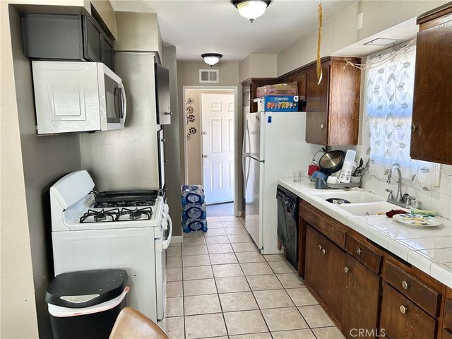 506 E Taylor Street, Santa Maria, CA 93454