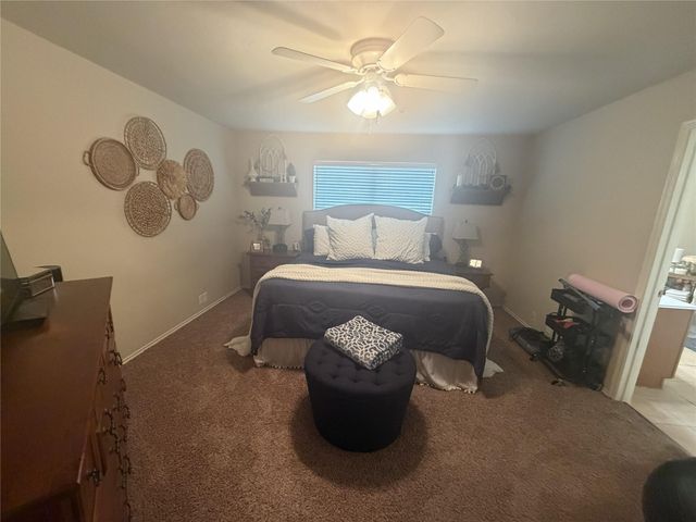 4714 Woodspring Glen Lane, Houston, TX 77345