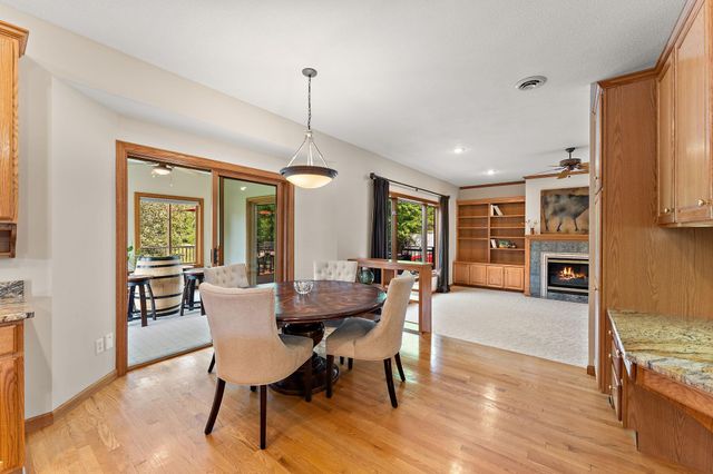 23140 Grandview Way, Lakeville, MN 55044