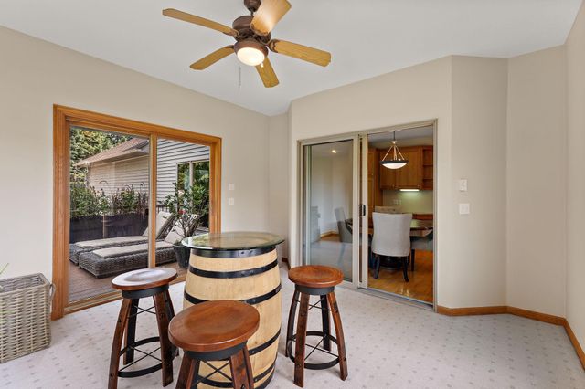23140 Grandview Way, Lakeville, MN 55044