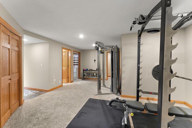 23140 Grandview Way, Lakeville, MN 55044