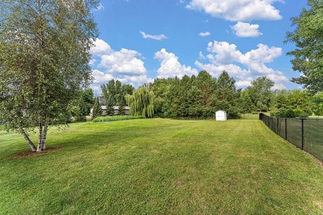 23140 Grandview Way, Lakeville, MN 55044