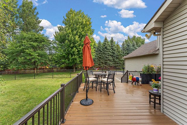 23140 Grandview Way, Lakeville, MN 55044