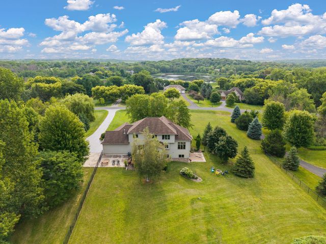 23140 Grandview Way, Lakeville, MN 55044