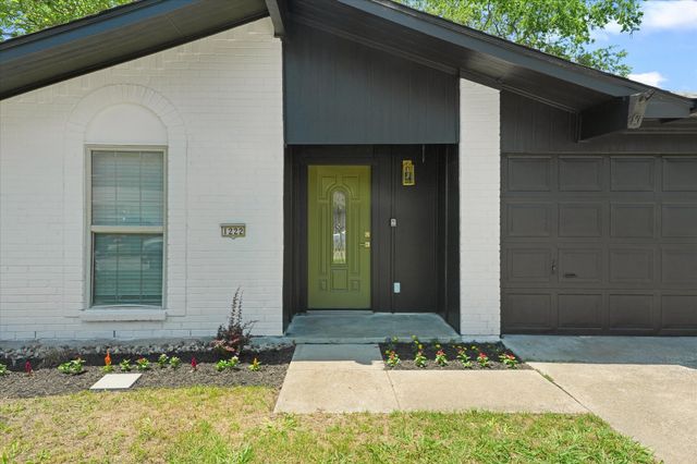 1222 Saturn Drive, Cedar Hill, TX 75104