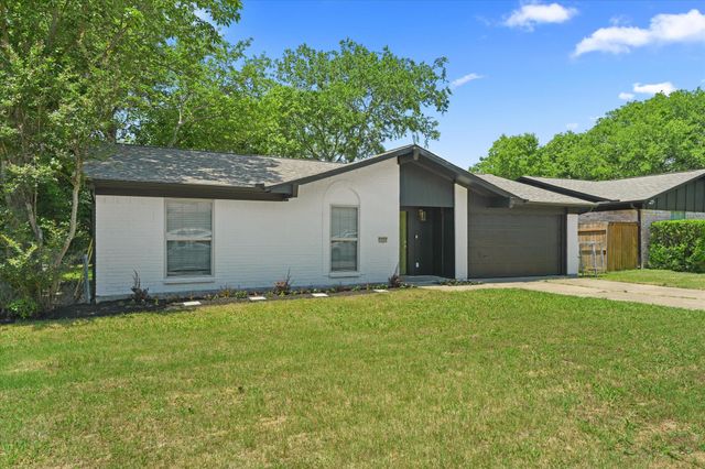 1222 Saturn Drive, Cedar Hill, TX 75104