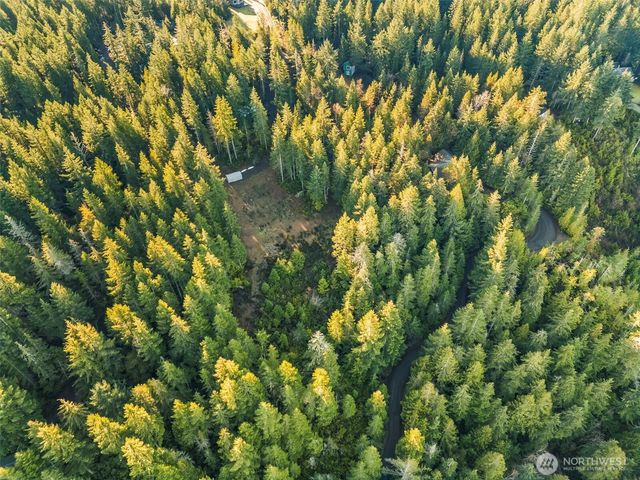 1133 E Timber Tides Drive, Union, WA 98592