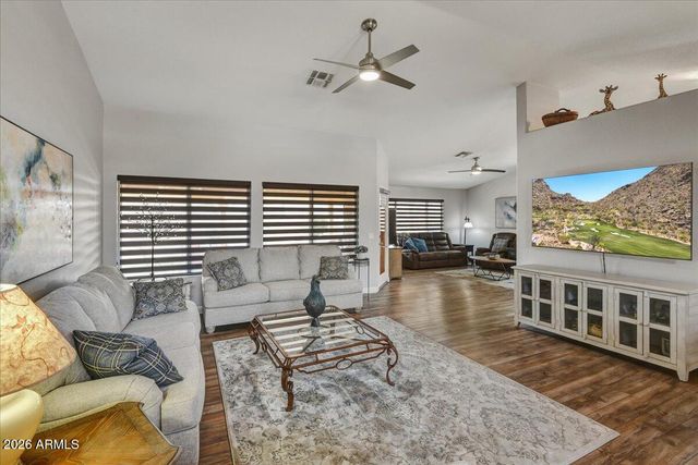 8309 W ESCUDA Drive, Peoria, AZ 85382