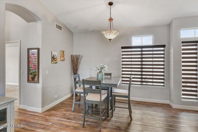 8309 W ESCUDA Drive, Peoria, AZ 85382