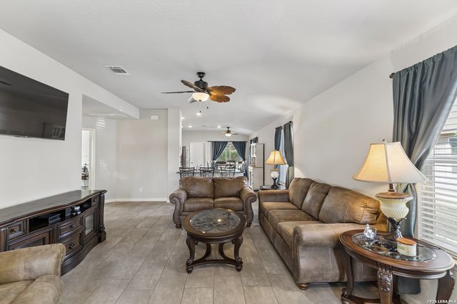 2286 CLOVER RDG, New Braunfels, TX 78130