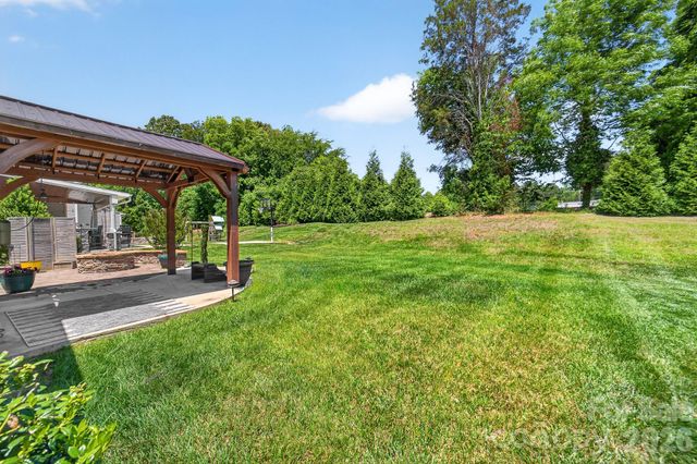 3338 Cord Oak Court, Gastonia, NC 28056