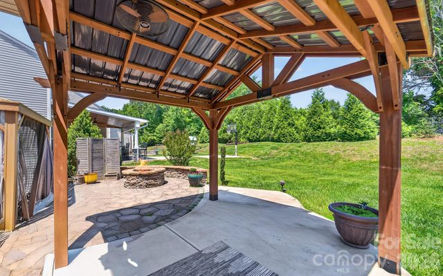 3338 Cord Oak Court, Gastonia, NC 28056