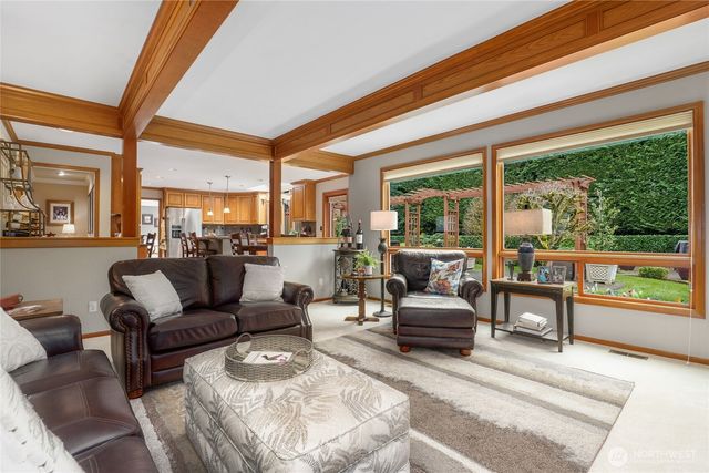 22519 SE 46th Place, Sammamish, WA 98075