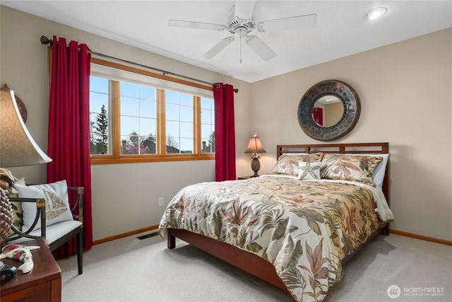 22519 SE 46th Place, Sammamish, WA 98075