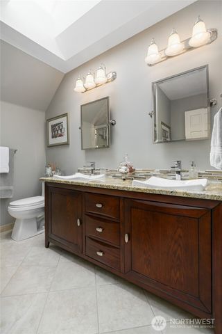 22519 SE 46th Place, Sammamish, WA 98075