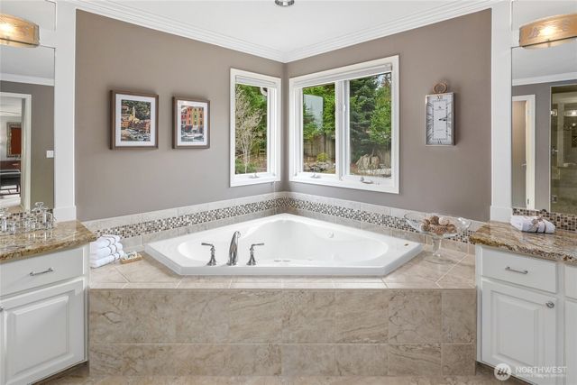 22519 SE 46th Place, Sammamish, WA 98075