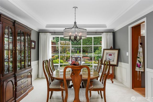 22519 SE 46th Place, Sammamish, WA 98075