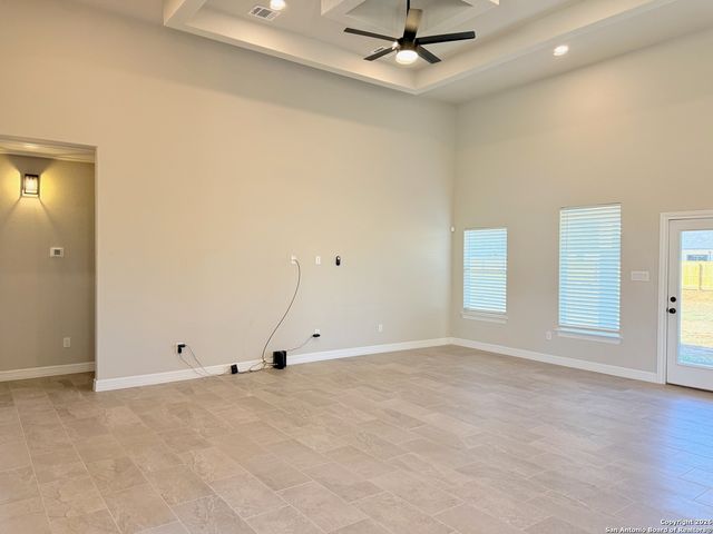 1313 Fm 3175, Lytle, TX 78052