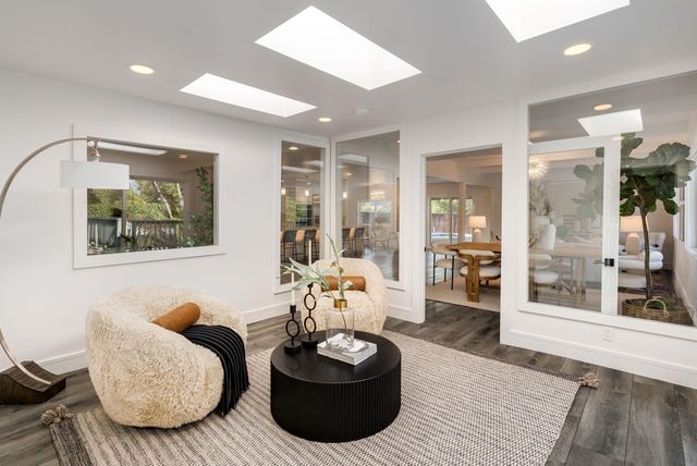 2084 Mallard Dr, Walnut Creek, CA 94597