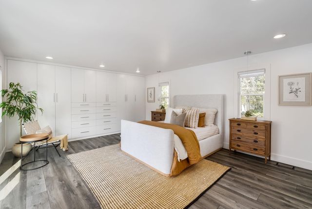 2084 Mallard Dr, Walnut Creek, CA 94597