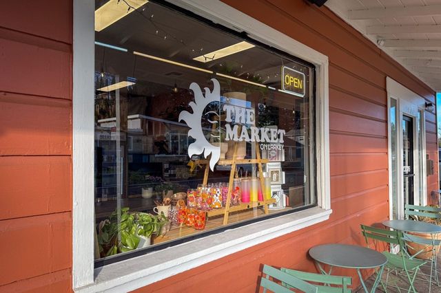 2084 Mallard Dr, Walnut Creek, CA 94597