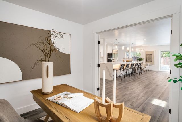 2084 Mallard Dr, Walnut Creek, CA 94597