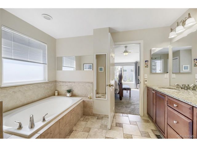 9940 Candlewood Ln, Highlands Ranch, CO 80126